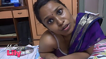 Bhabhi Ấn Độ Desi Với Vòng Một Và Vú To Trong Trò Chơi Đồ Chơi Tình Dục